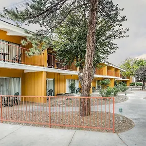  Lodge Econo Near Reno-sparks Convention Center United States
